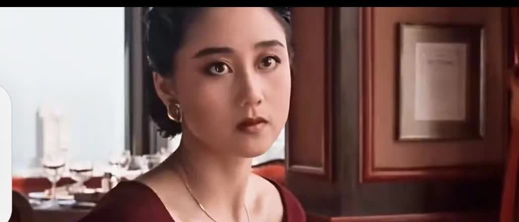 李连杰与利智的结合被口诛笔伐多年。很多人不理解李连杰为什么离婚找利智？其实哪
