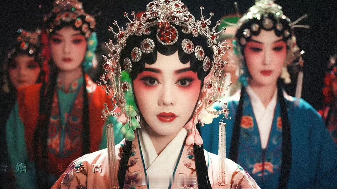 刘浩存一场戏5种情绪转换电视剧主角热心求助被冷漠拒绝，还遭受旁人恶意取笑，一开始