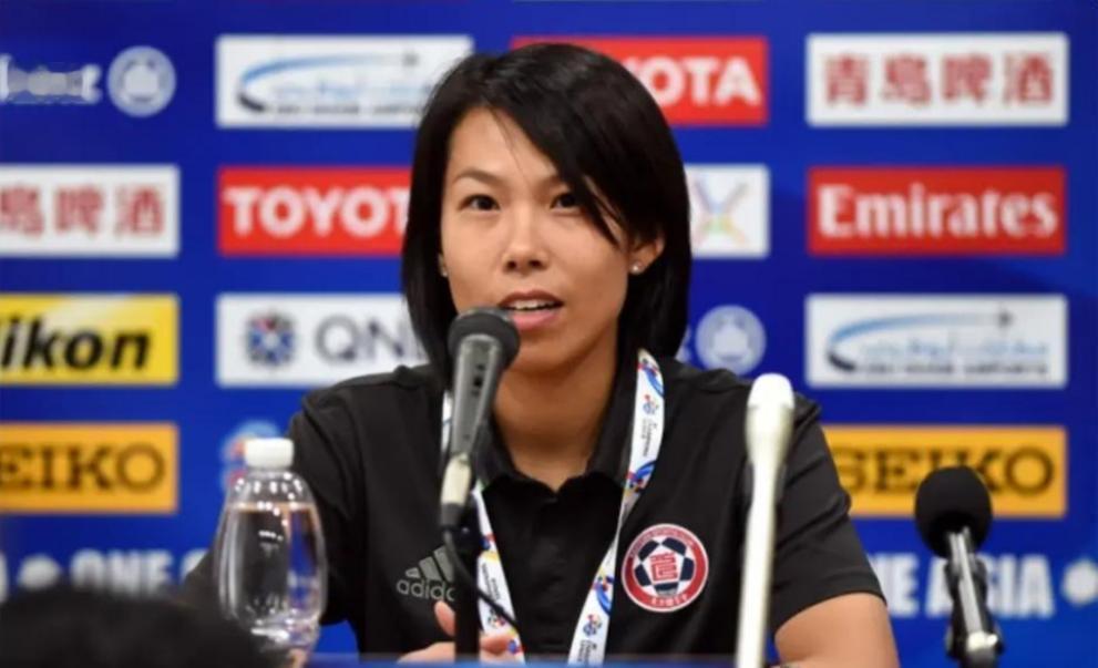 中国足协选帅，又演起来了。这哪里是选帅，分明是萝卜坑里走流程。王军、常卫巍、