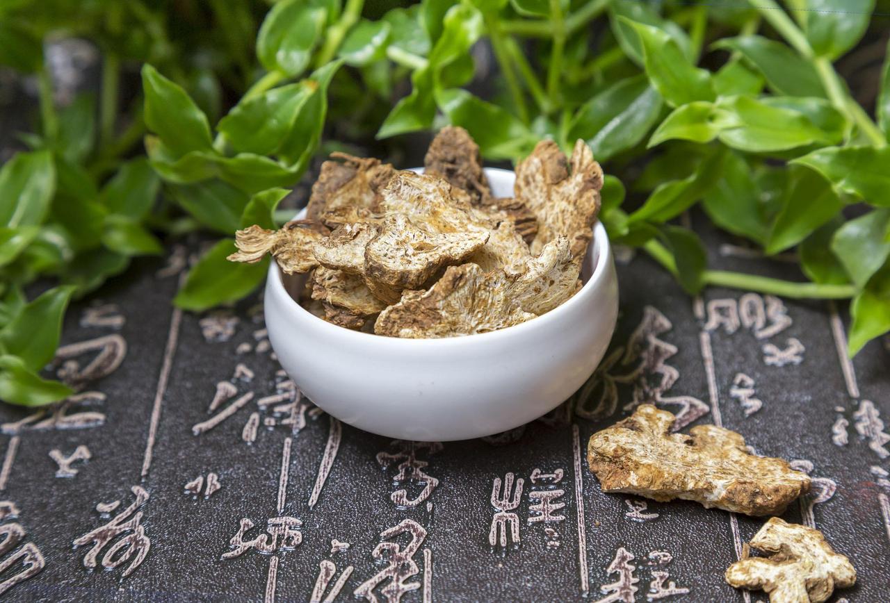 精准调律、房颤早搏的克星良方，心跳平稳、心慌减轻中医认为，心主血脉，心主神明