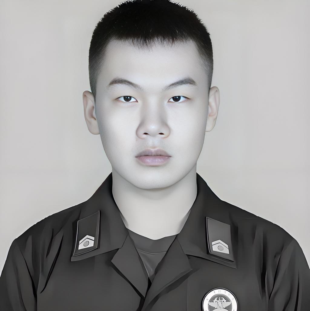 命运到底有多偏心苛刻‮此如年少的岁02个一对会才！刘泽军这辈子，从来没被