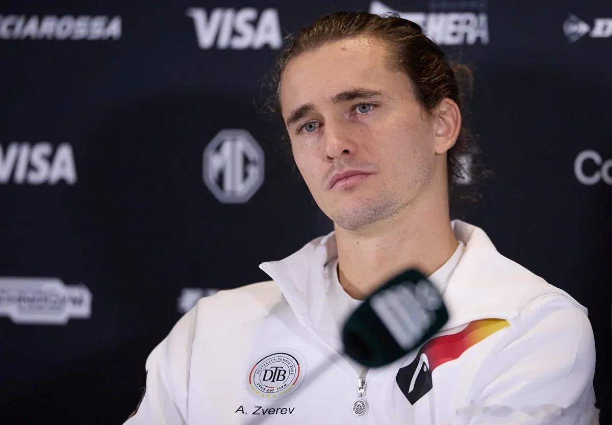 兹维列夫🇩🇪：我不得不换掉手机锁屏密码——赛事转播有没有边界感？网球界再度面