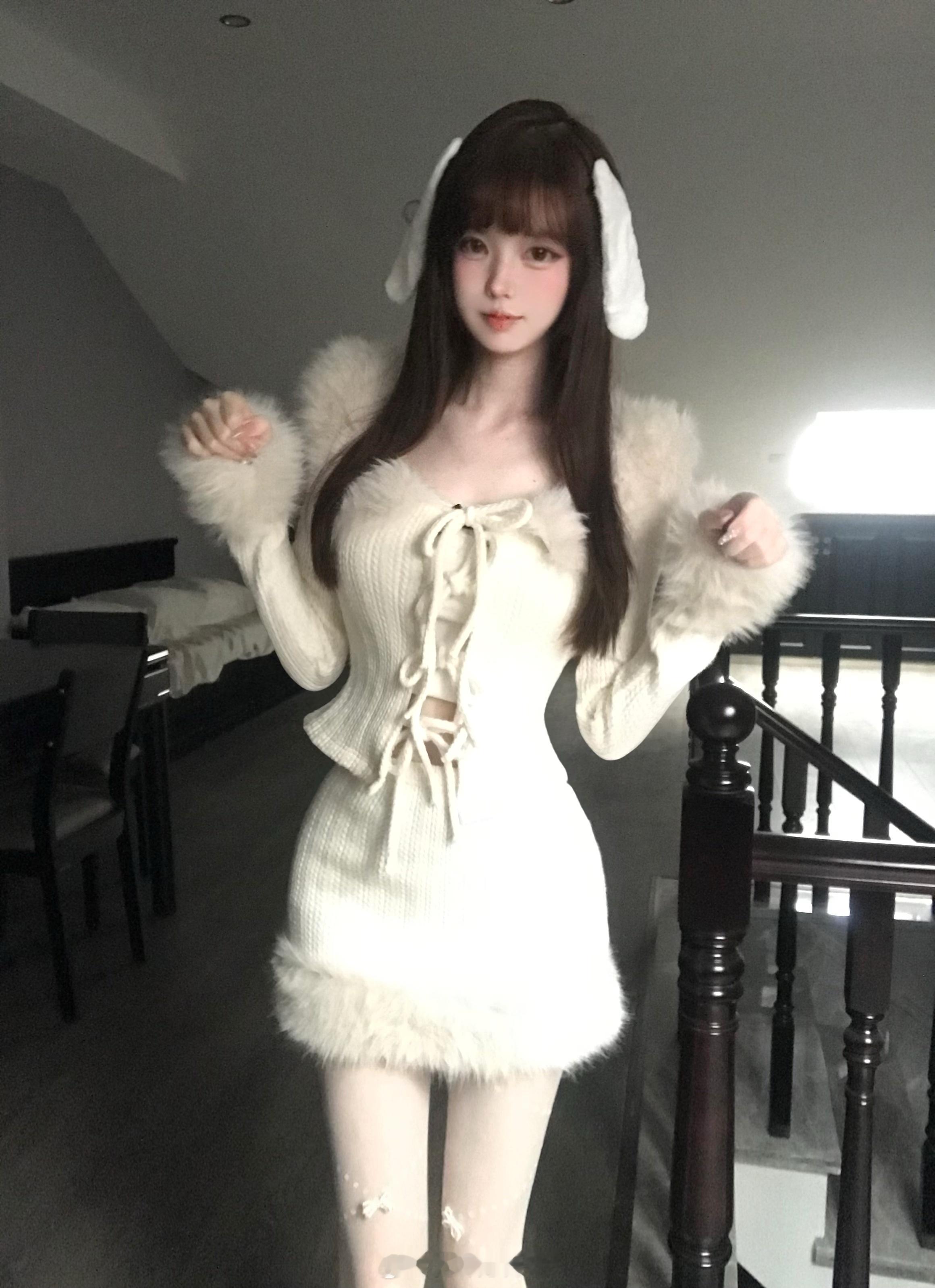 垂耳兔兔(•̤༝•̤)​​​