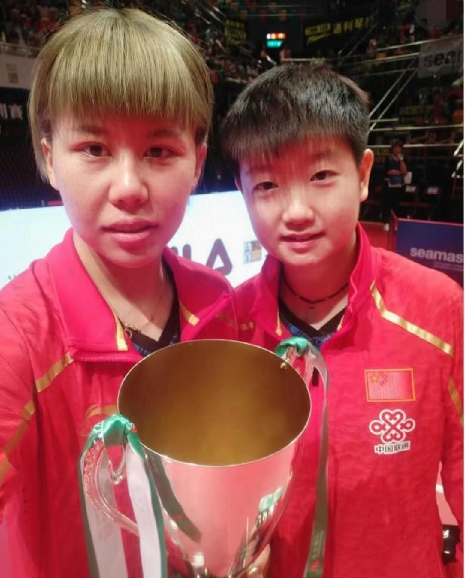 翻出一张2018年香港公开赛的老照片，一下子就被拉回旧时光✨那时候的孙颖莎