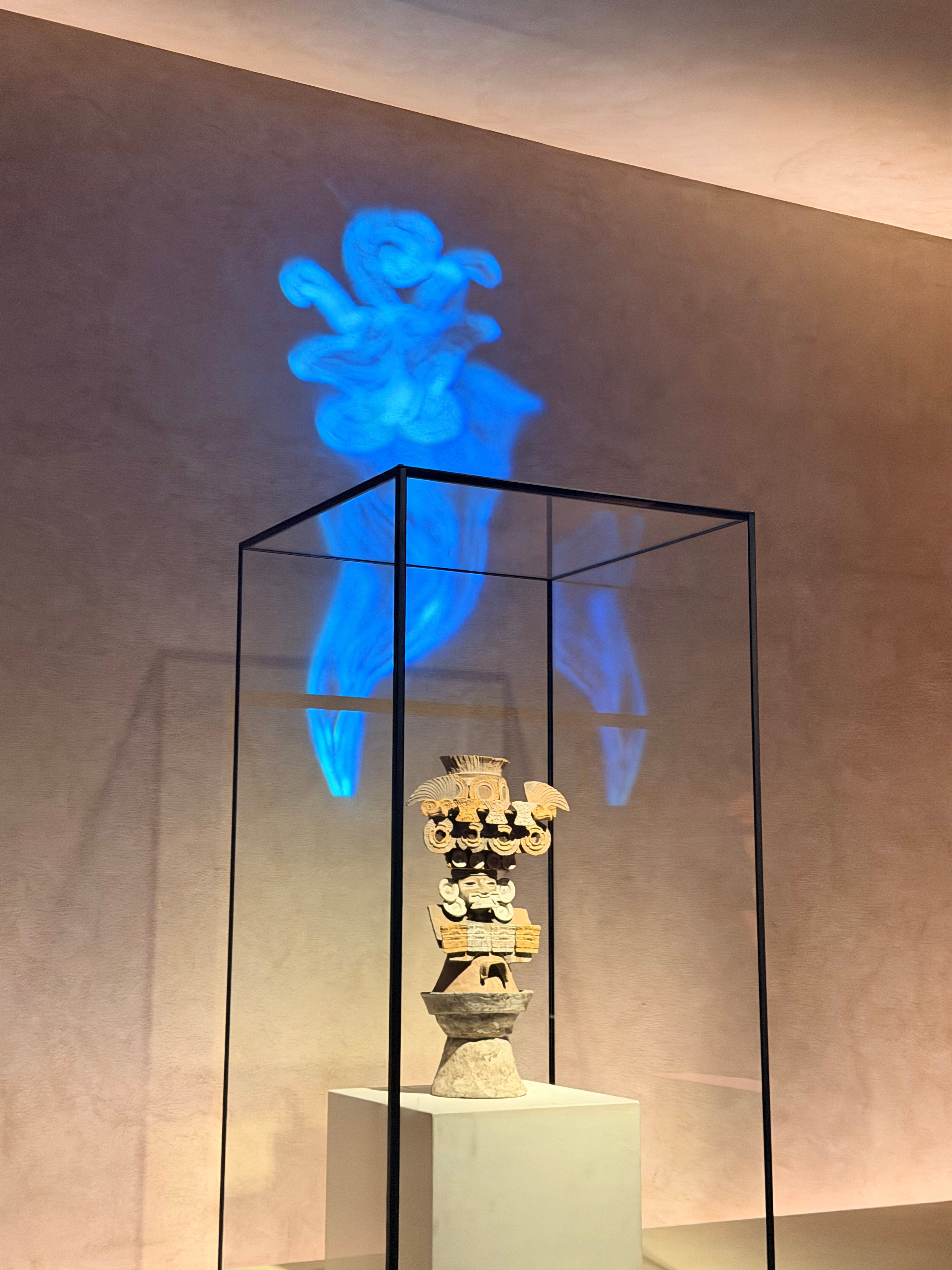 为什么熟悉的名字都在一个个离去啊好难过昨天逛完上博的美洲展听着葛教授介绍了“一圈圈”奥尔梅克文明、特