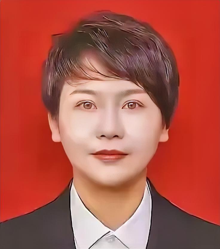 看哭全网！吉林前郭，一个叫曲亚波的女人，在她32岁那年，丈夫跑运输时突发车祸，2