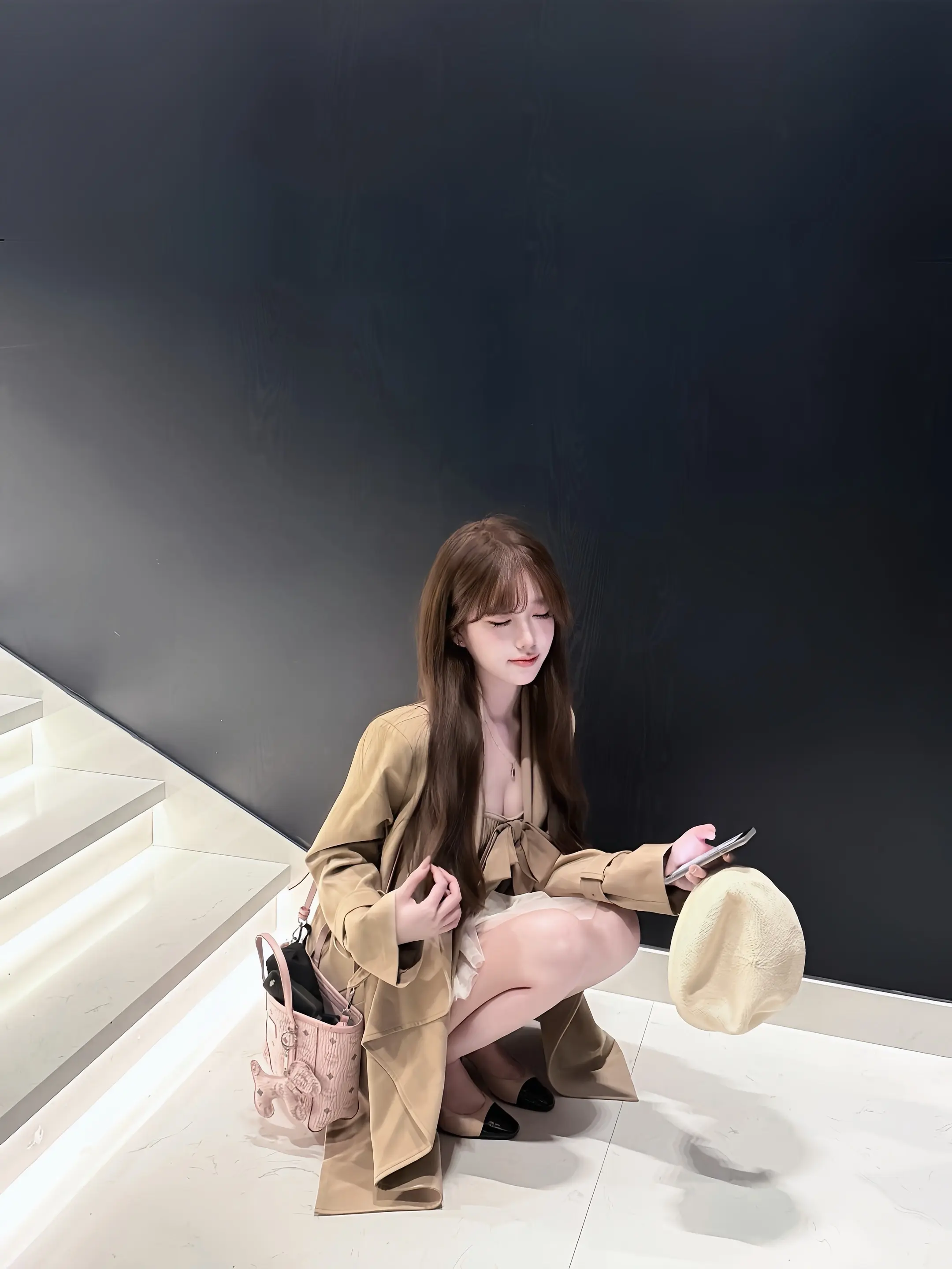 如果全世界都指责你 那姐姐蹲下来抱抱你