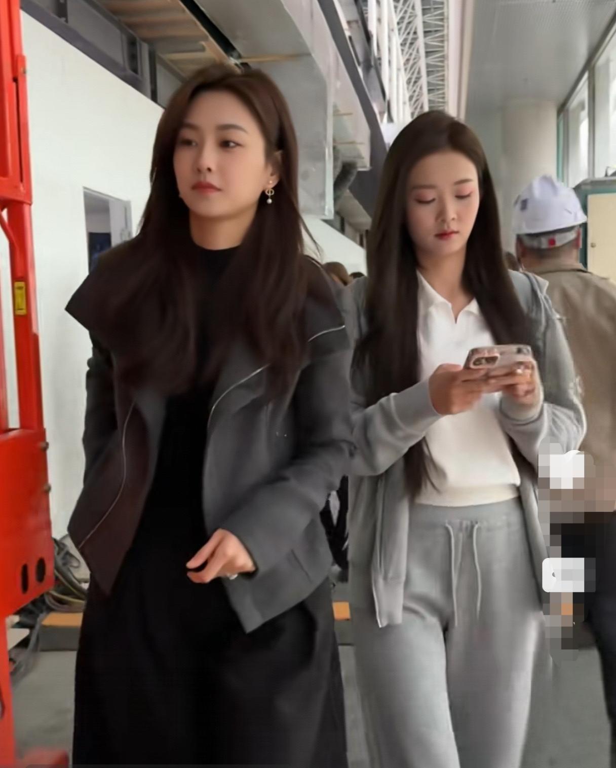 车模往网红方向发展，也算是一条谋生之路。不过需要修炼内功，要不只能做花瓶。