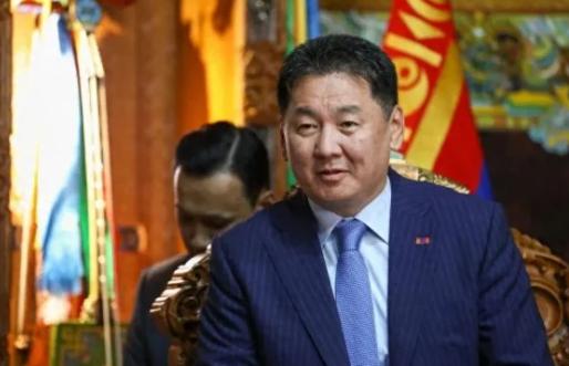俄罗斯方面有预测称，外蒙古可能会重返中国，甚至远东地区也可能一并交还。为什么会得