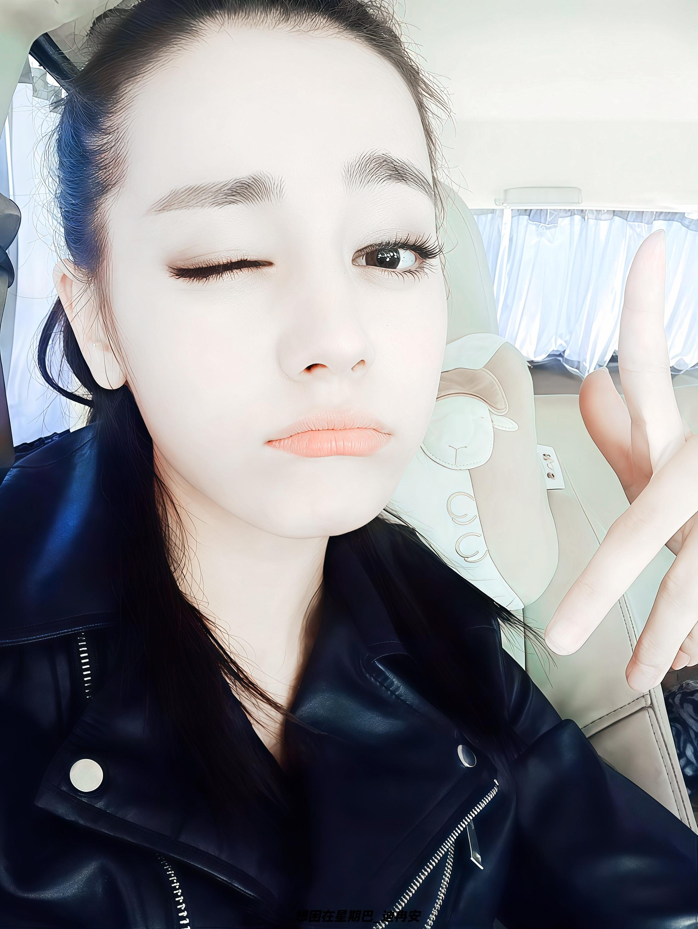 迪丽热巴迪丽热巴关小迪自修‖🈲改‖动图不是我修的哈！​​​