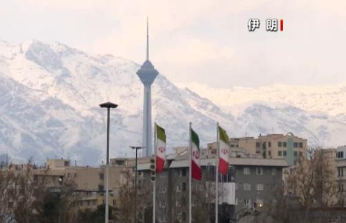 随着美军将三分之一的航空兵力量，集结在伊朗周边，随时开打，如果此时此刻伊朗向中国