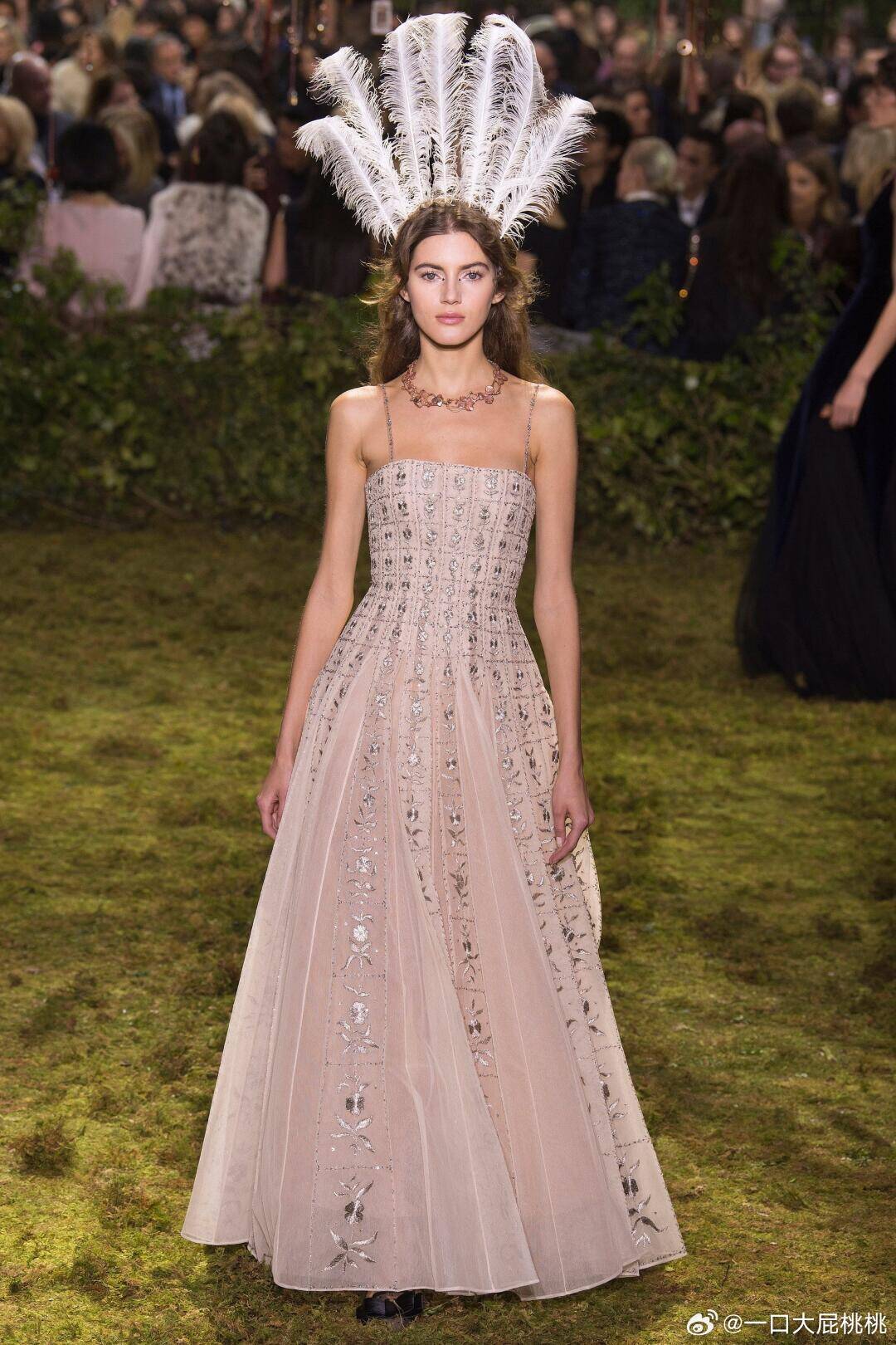 Dior2017春夏高定系列🌺时尚灵感解读​​​