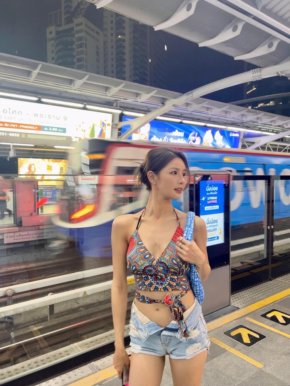 蔡卓宜夏天曼谷出街​​​