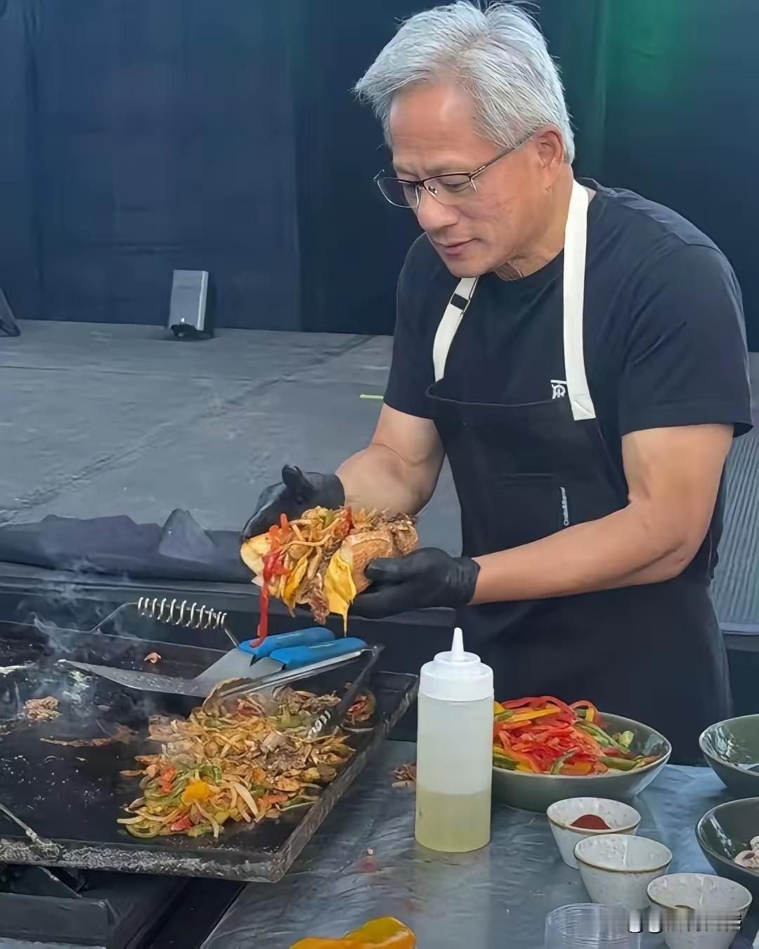 黄仁勋这个人，不管别人如何评价他，在我看来，这个人是个真性情，按道理说，身价都已