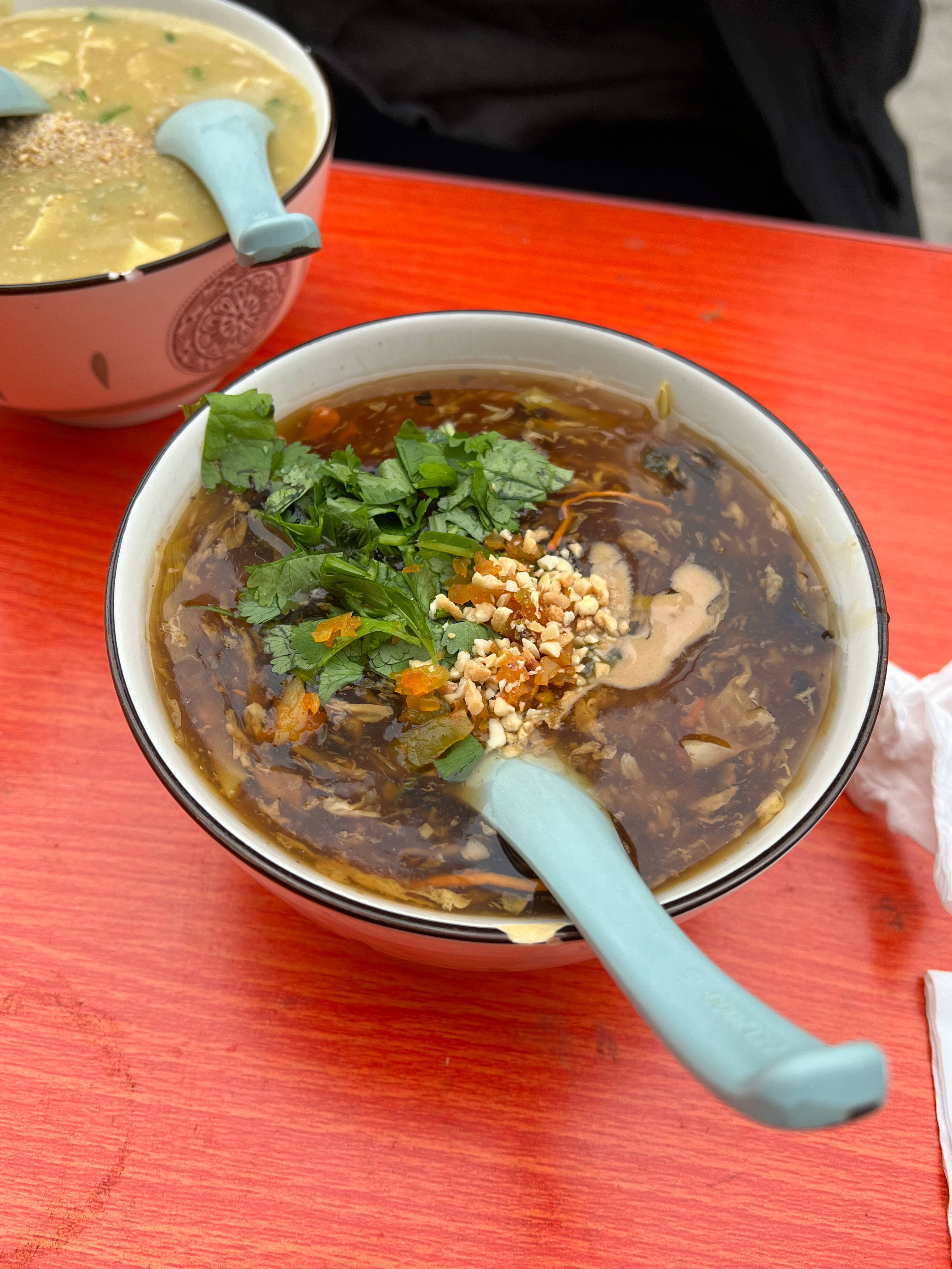 邯郸的，豆腐脑，豆沫豆沫属于邯郸特色了，早点才有​​​