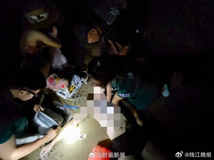 【#男子三亚游泳溺水妻子崩溃大哭#妻子：“他非要下海游泳”】#官方回应男子三亚