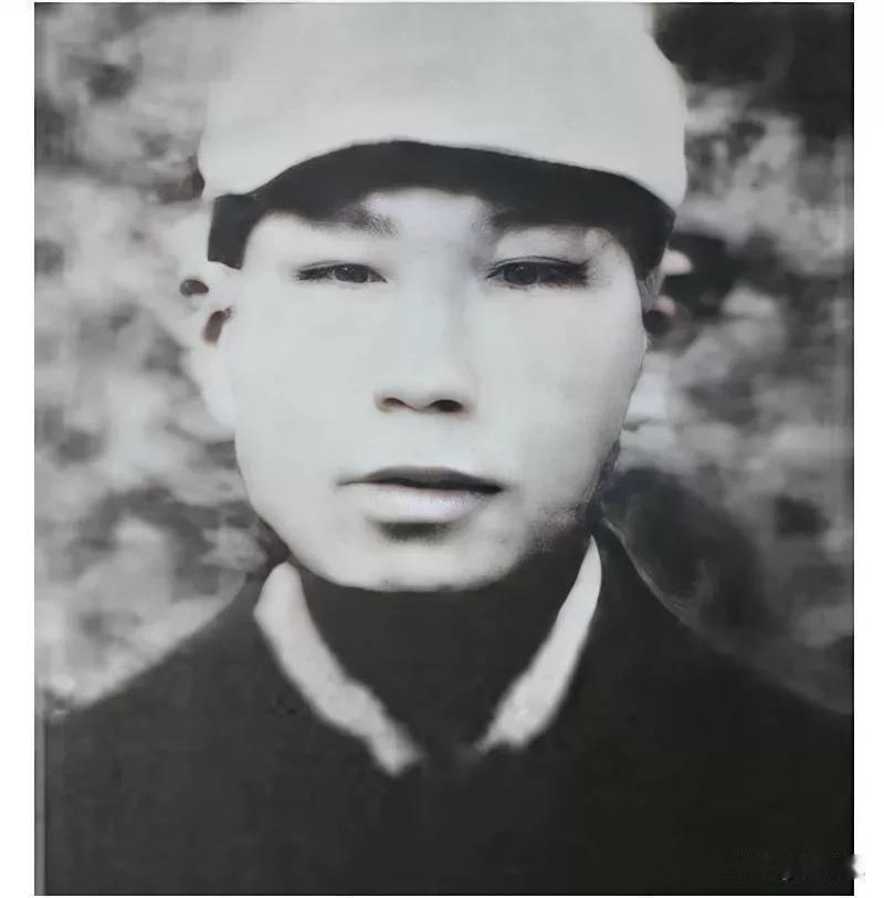 这年头，甚至能看到洗黄克功的人。一个能坚定保守信仰的人，他对人民必定是有热爱