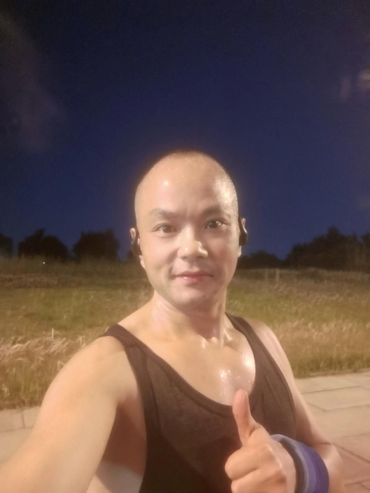 绝大多数人终其一生只知道金钱的重要性，确实金钱对人生非常重要且不可缺少。但是