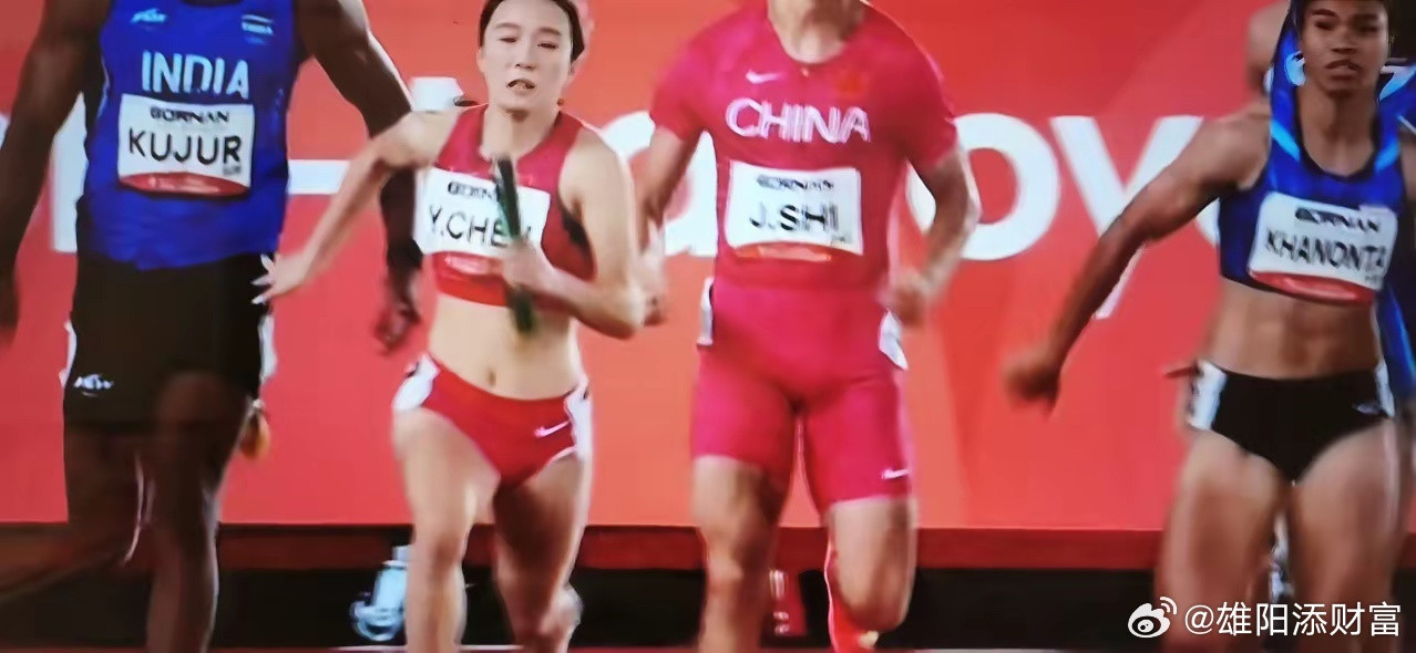 小孩姐三金一银，完美陈妤頡又获冠军，男女4×100米混合接力决赛，陈妤頡第四棒，