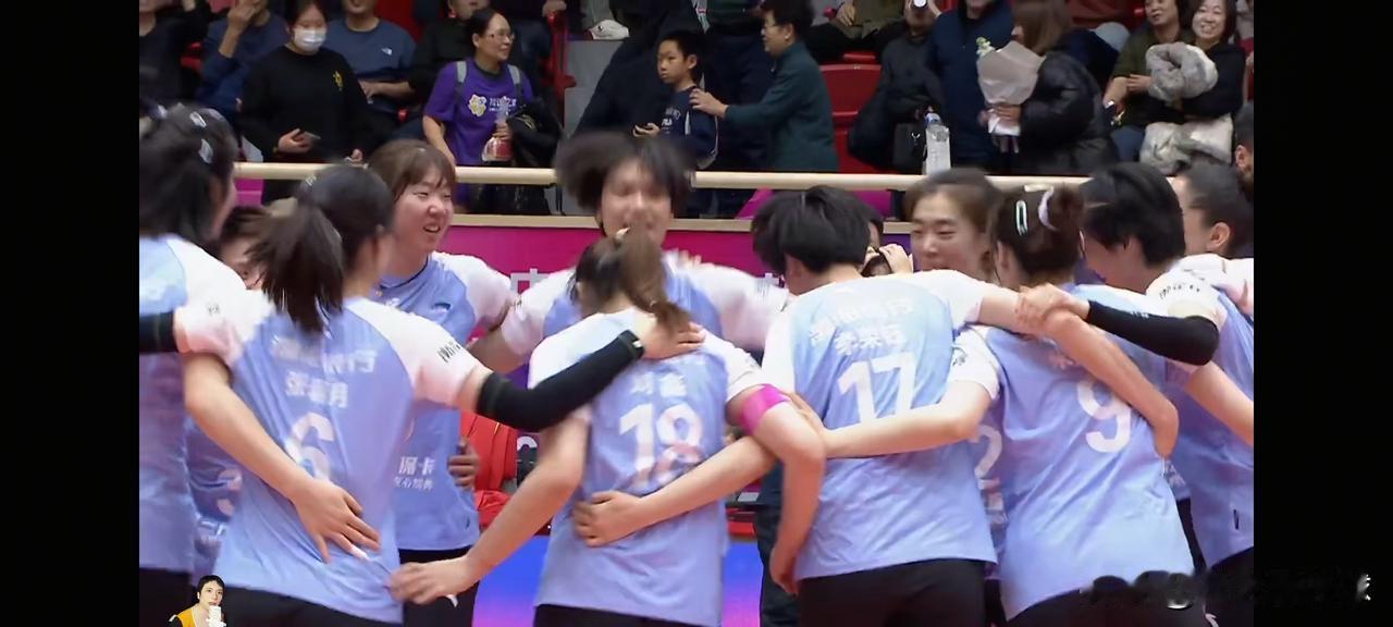 上海不败金身告破！恭喜天津3：1上海，绝对意料之外。尤其第二局打到了惊人的比分