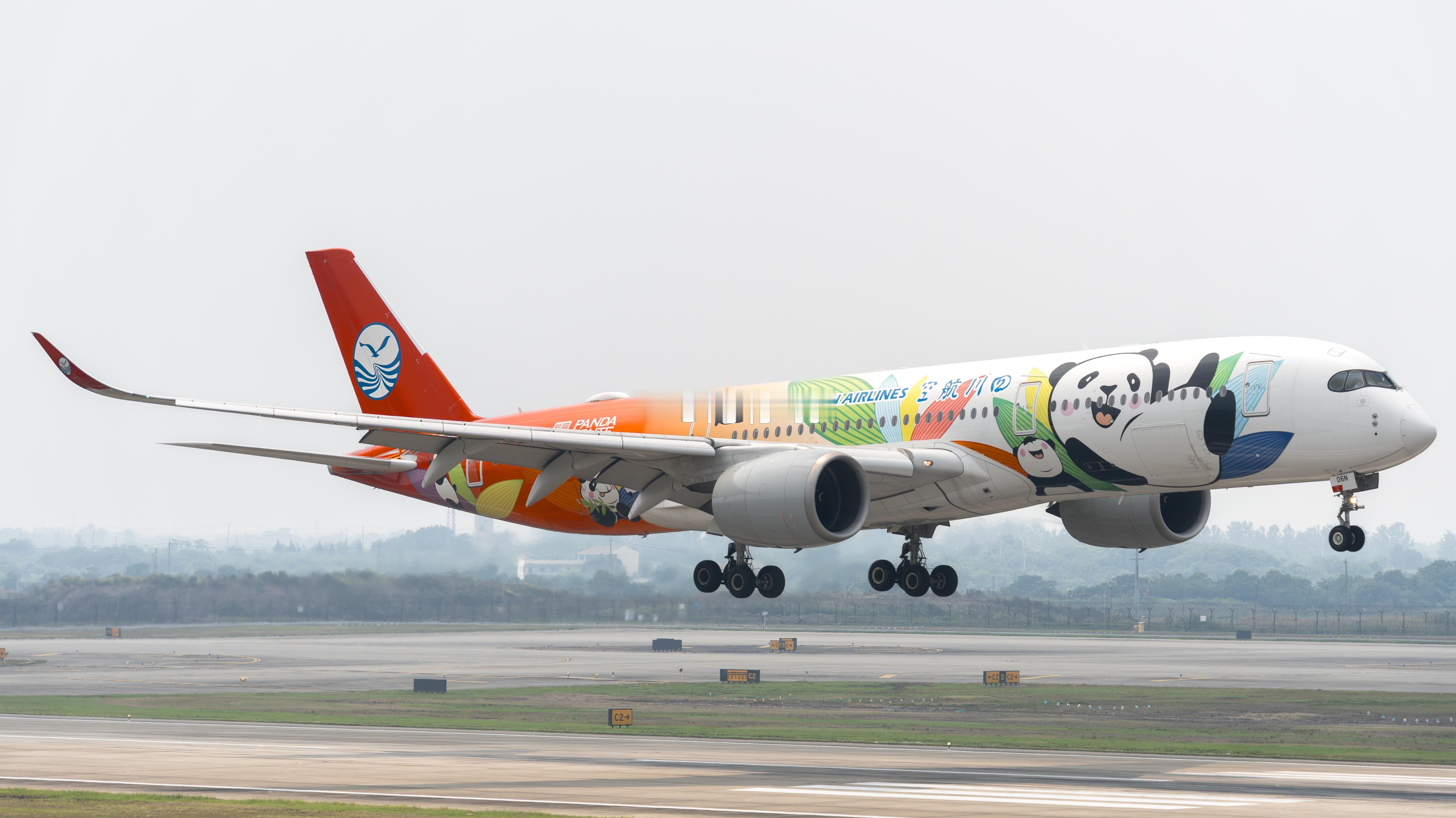 涛说涛话四川航空大幅增加宁蓉线航班四川航空计划自7月5日起将每日五班的成都双流=