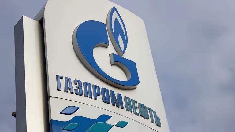 俄罗斯一夜暴富？俄能源巨头在北极地区发现一个估算储量达到5500万吨的大型油田，