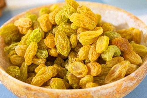 葡萄干和它一起泡水喝, 几天后身体就会有变化