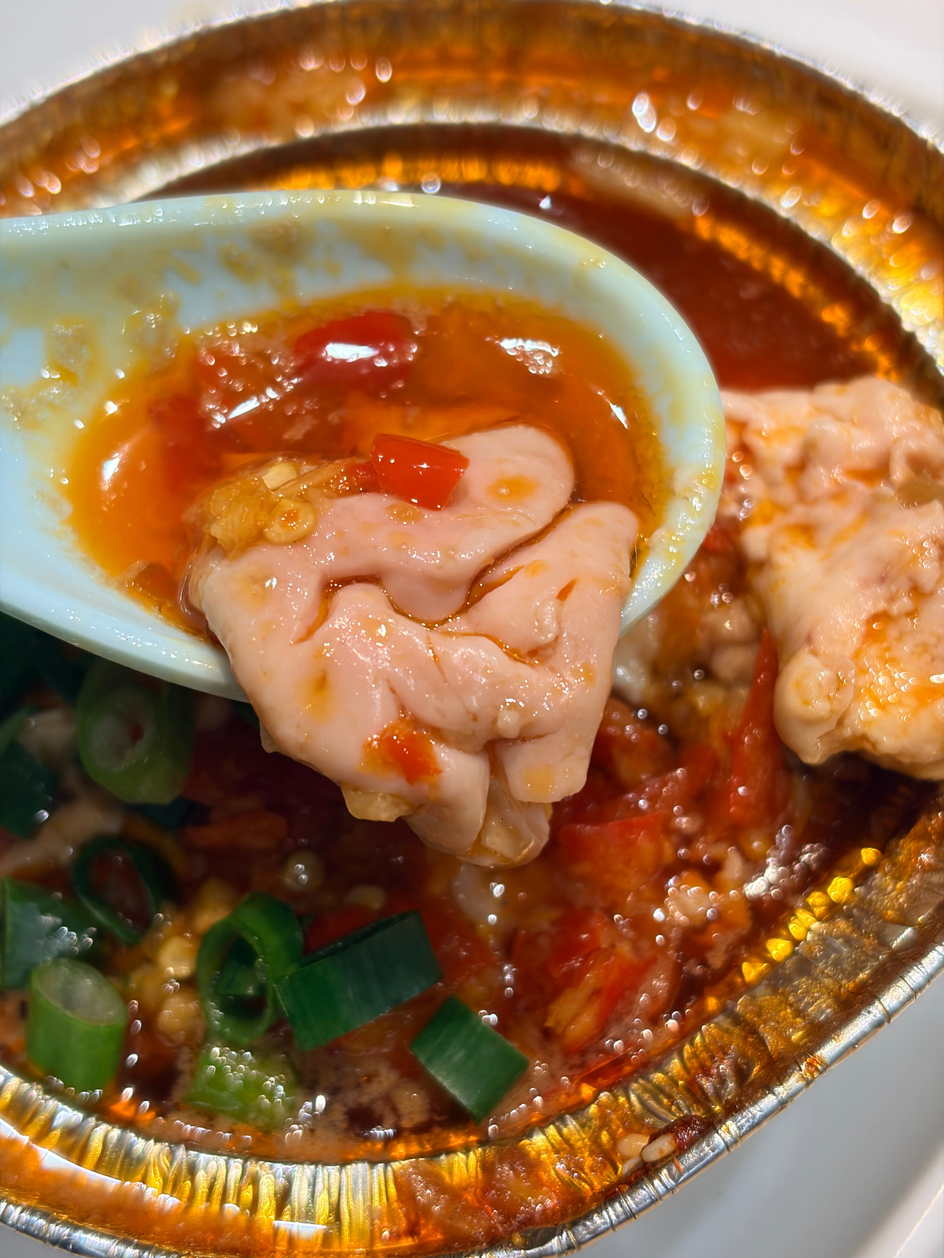 又来吃美蛙鱼头了，当然还有我最爱的烤脑花