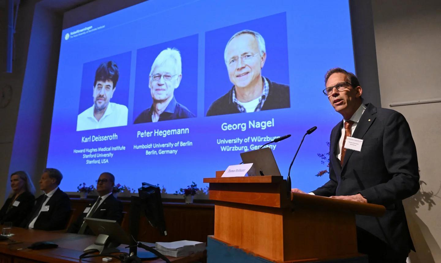 3位科学家获得2026年诺贝尔生理学/医学奖2026年诺贝尔生理学或医学奖今天