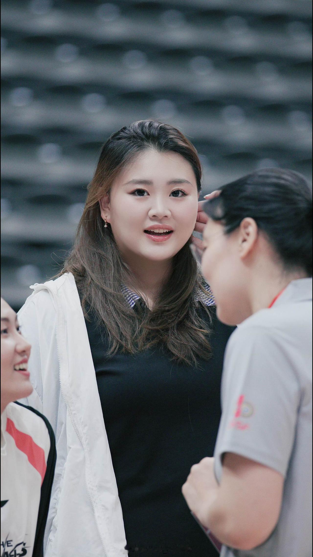 祝贺女篮刘禹彤！虽然昨晚她没有帮助球队获胜，但那不是她的问题，她和外援卡特已