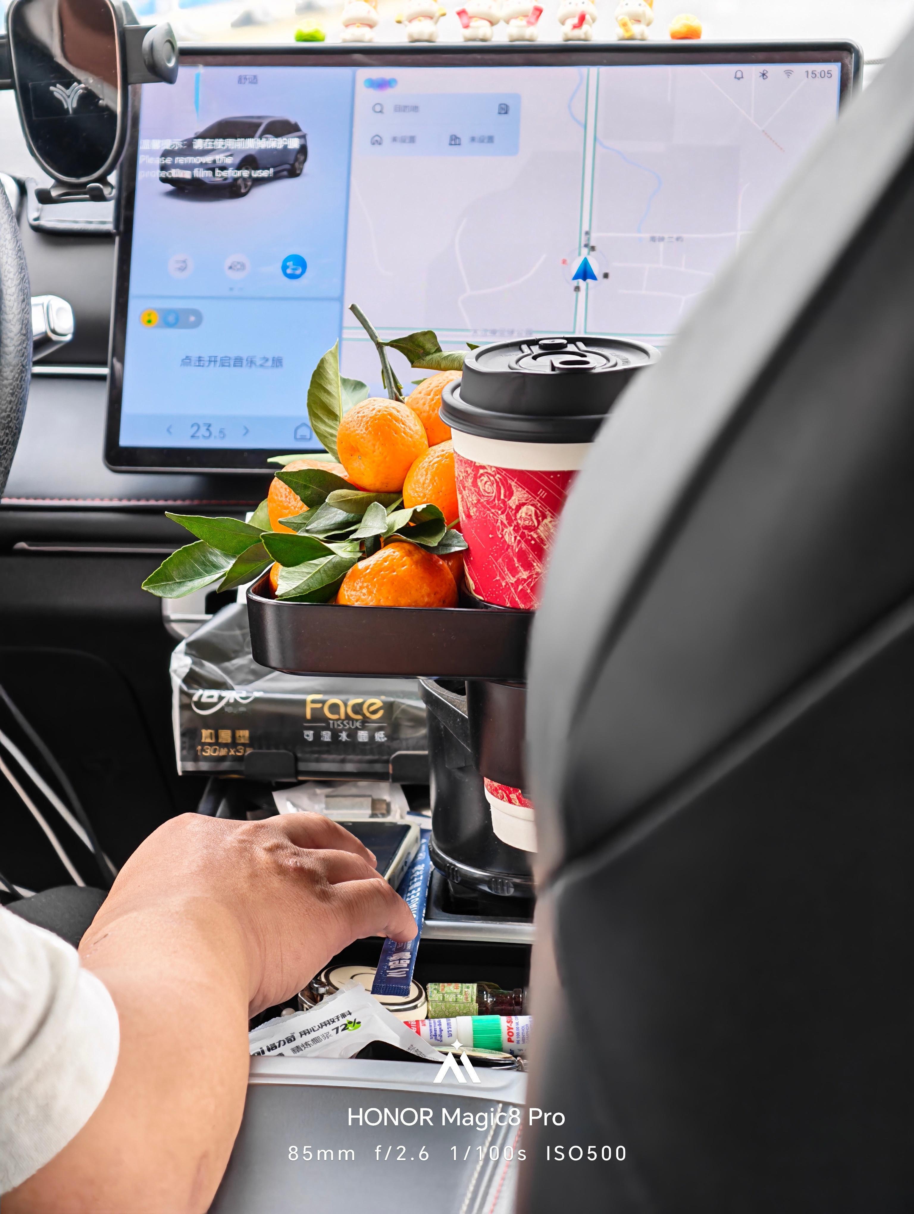 这个网约车师傅，绝对属于生活很有格调的