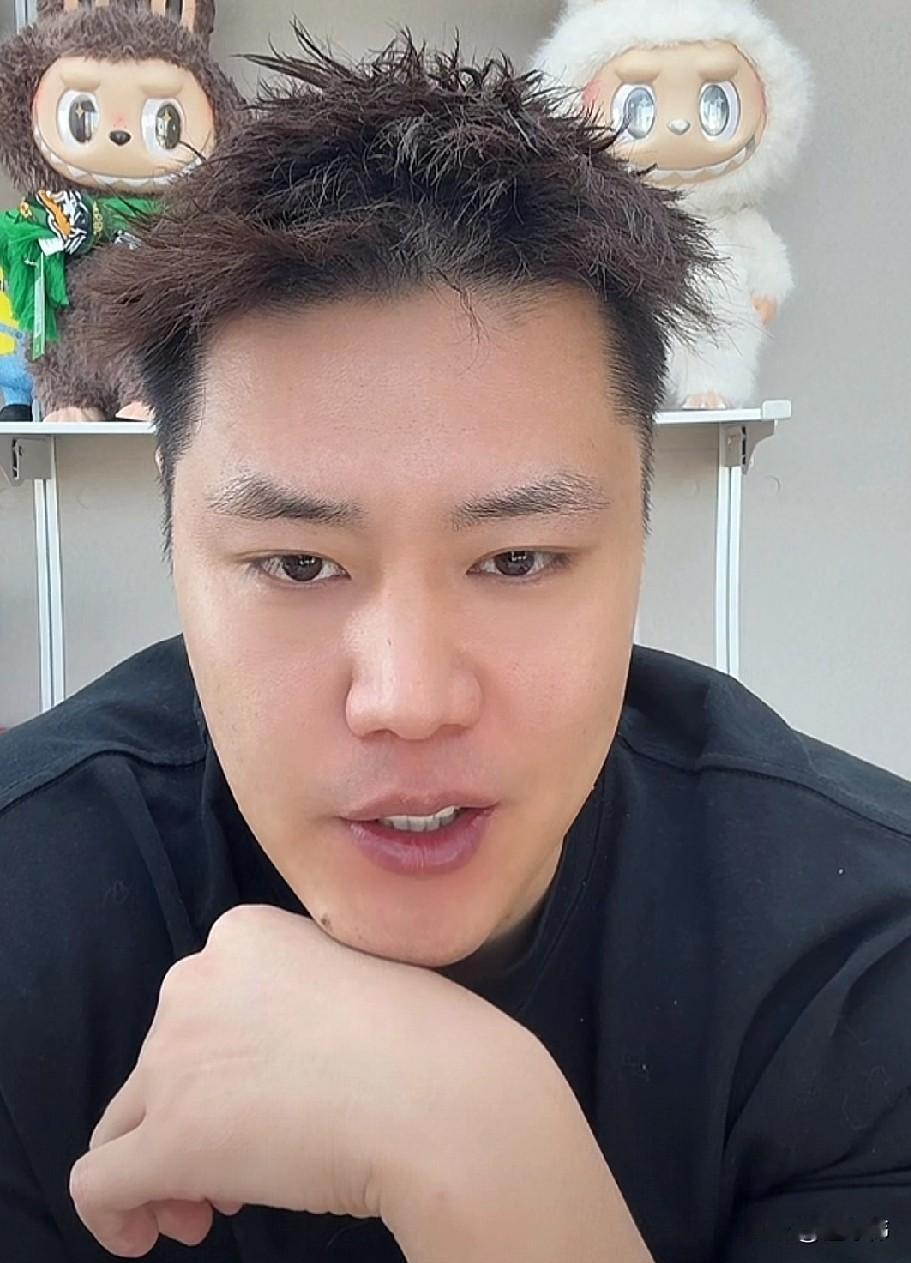 你认同吗？贺天举谈国内大前锋：“现在国内最好的大前锋。”“那公认的，肯定