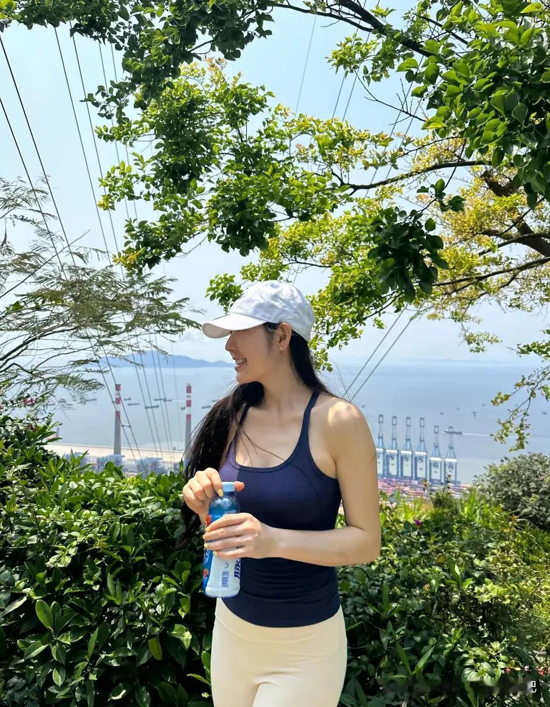 什么样子的女人才是最美的自然的美就是最美[比心][比心][比心]