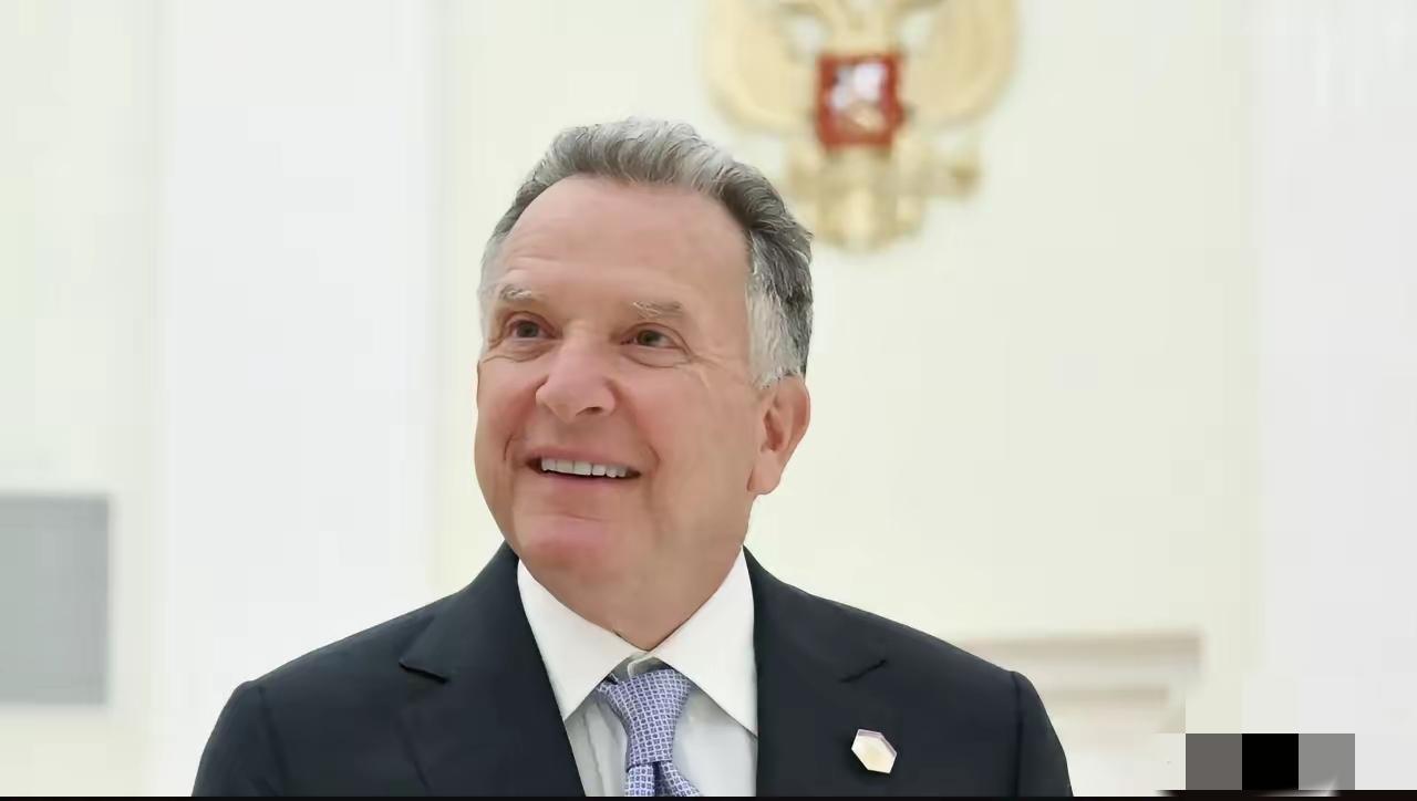 3月11日俄新社消息，美国总统特朗普的特使惠特科夫对外透露，俄罗斯、美国、乌克兰