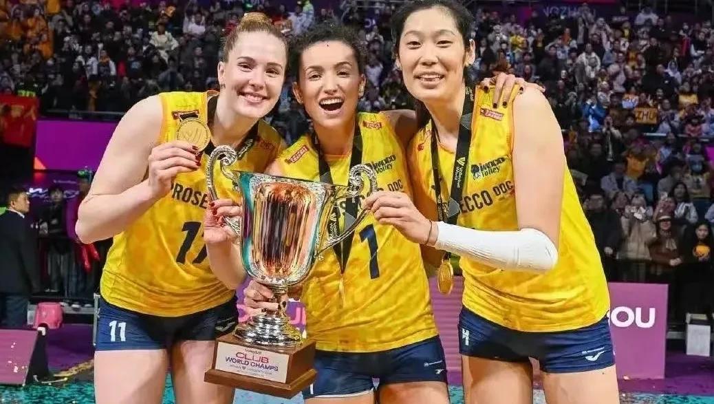 女排欧冠决赛，得分最多的5位球员如下1，哈克—夺得21分—来自科内利亚诺2，