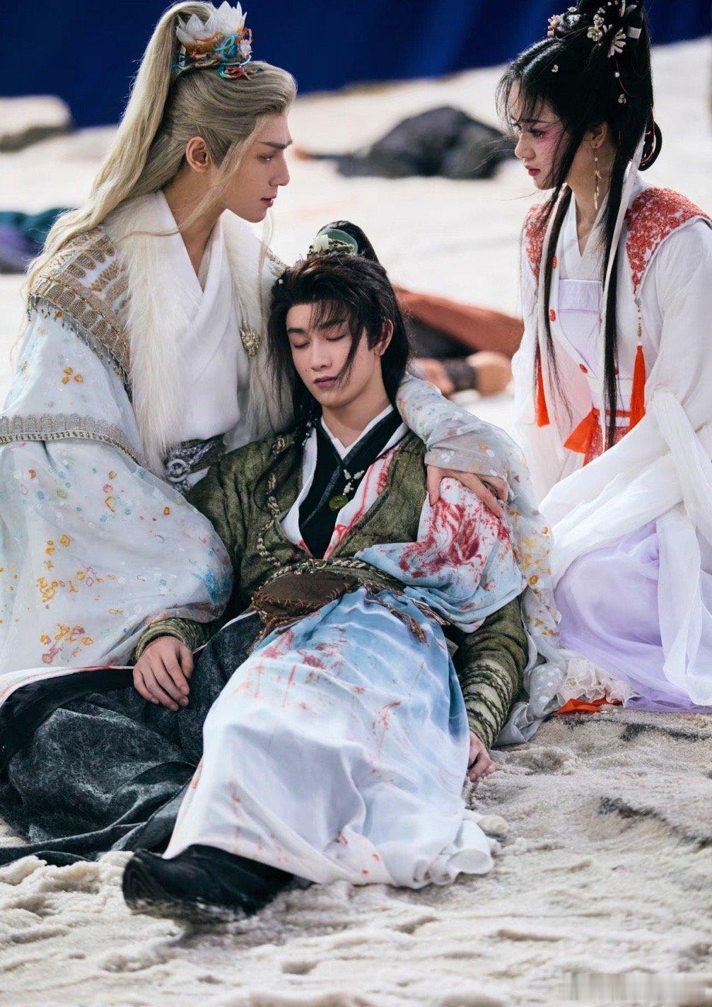 谁懂啊！池云明明是全剧的快乐开关，怎么突然就下线了😭他还能闹着耍着，怎么就停