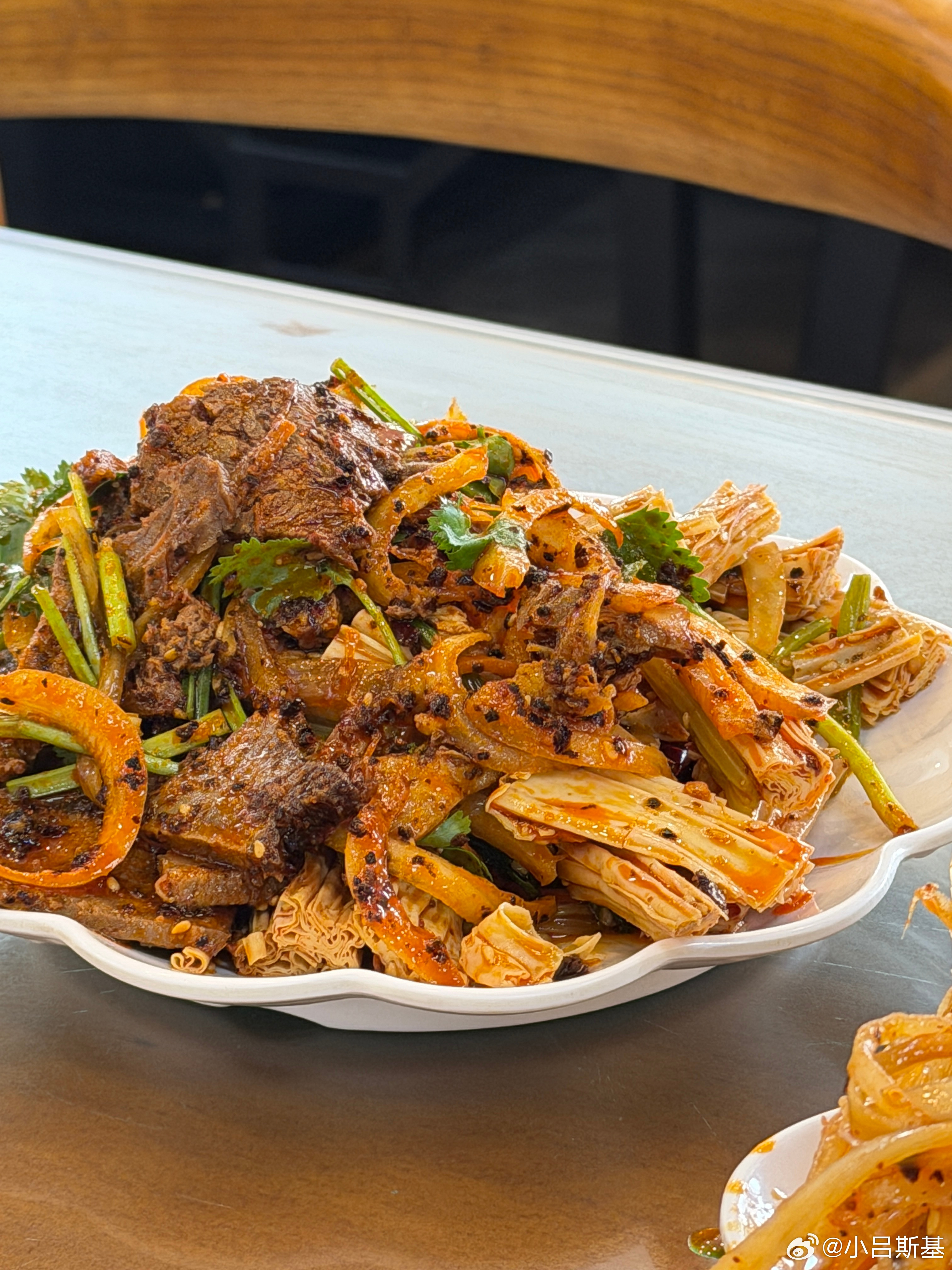 来三亚吃个正宗鸡西大冷面三亚