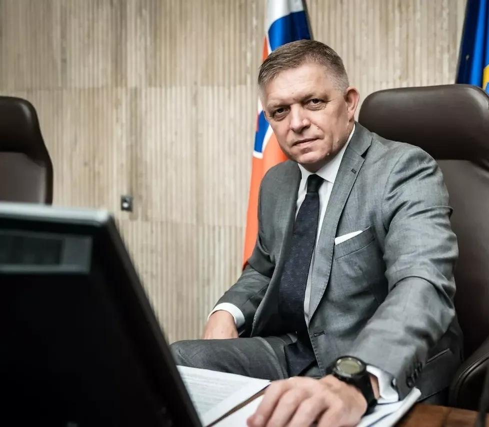 当地时间2026年1月4日，斯洛伐克总理菲佐在社交媒体平台上表示：面对美国在委内