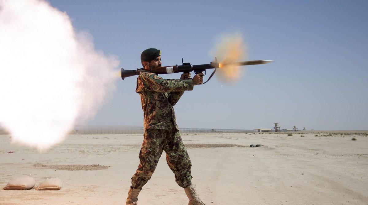 谁能想到，一场事关中东生死局的“文明大考”，最响亮的一记耳光竟然抽在了自诩为“南