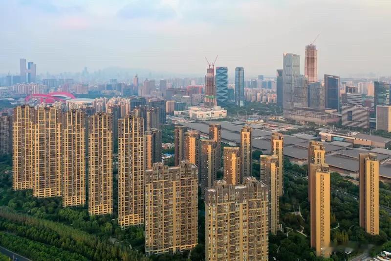 南京楼市：7月南京二手房成交量接近7500套，新房仅两千多套，二手房的成交规