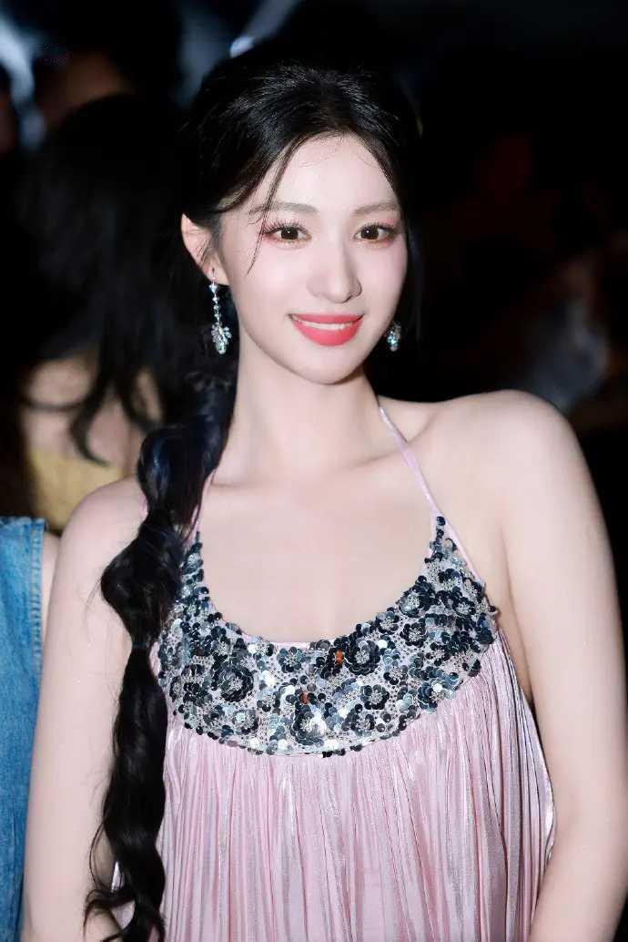 王楚然春晚彩排，期待吗？