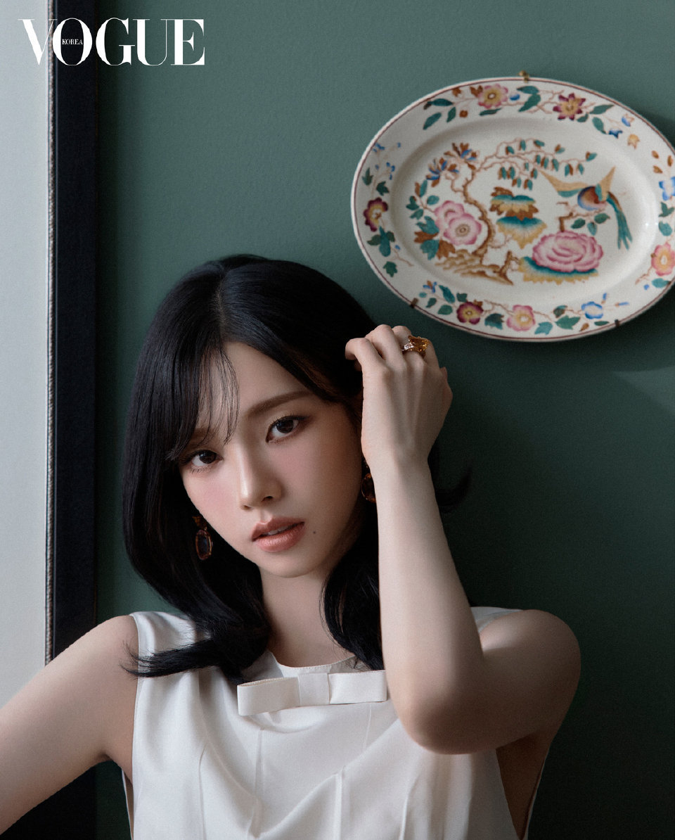 柳智敏xPradaxVogueKorea韩版VOGUE镜头记录Prad