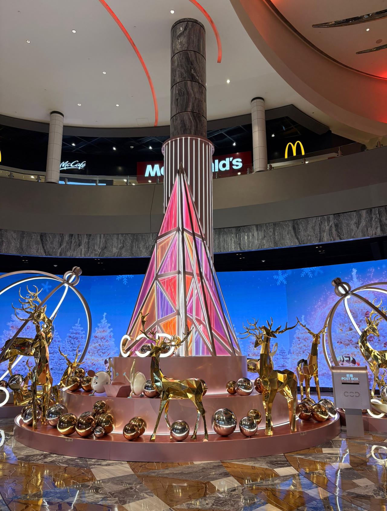 当今时代的几大怪现象1，父母吃着二元的馒头，让孩子上200元一小时的一对一课外