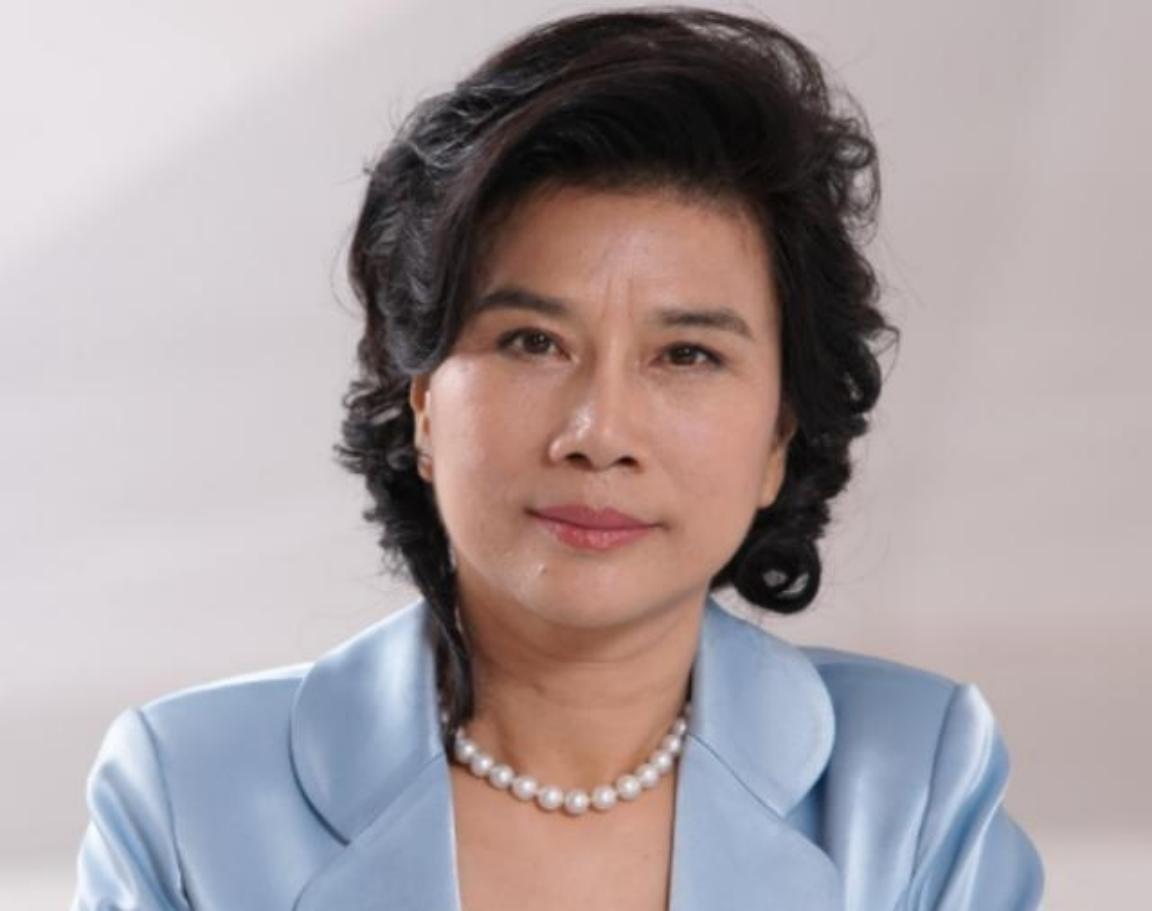 1991年，董明珠上门讨要42万货款，经销商却说：“再发50万的货，卖完一起结！