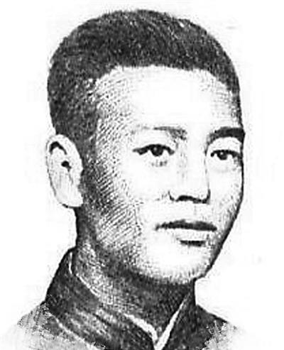 1938年10月24日下午，日本海军战船在武汉金口与城陵矶之间的长江航道上与中国