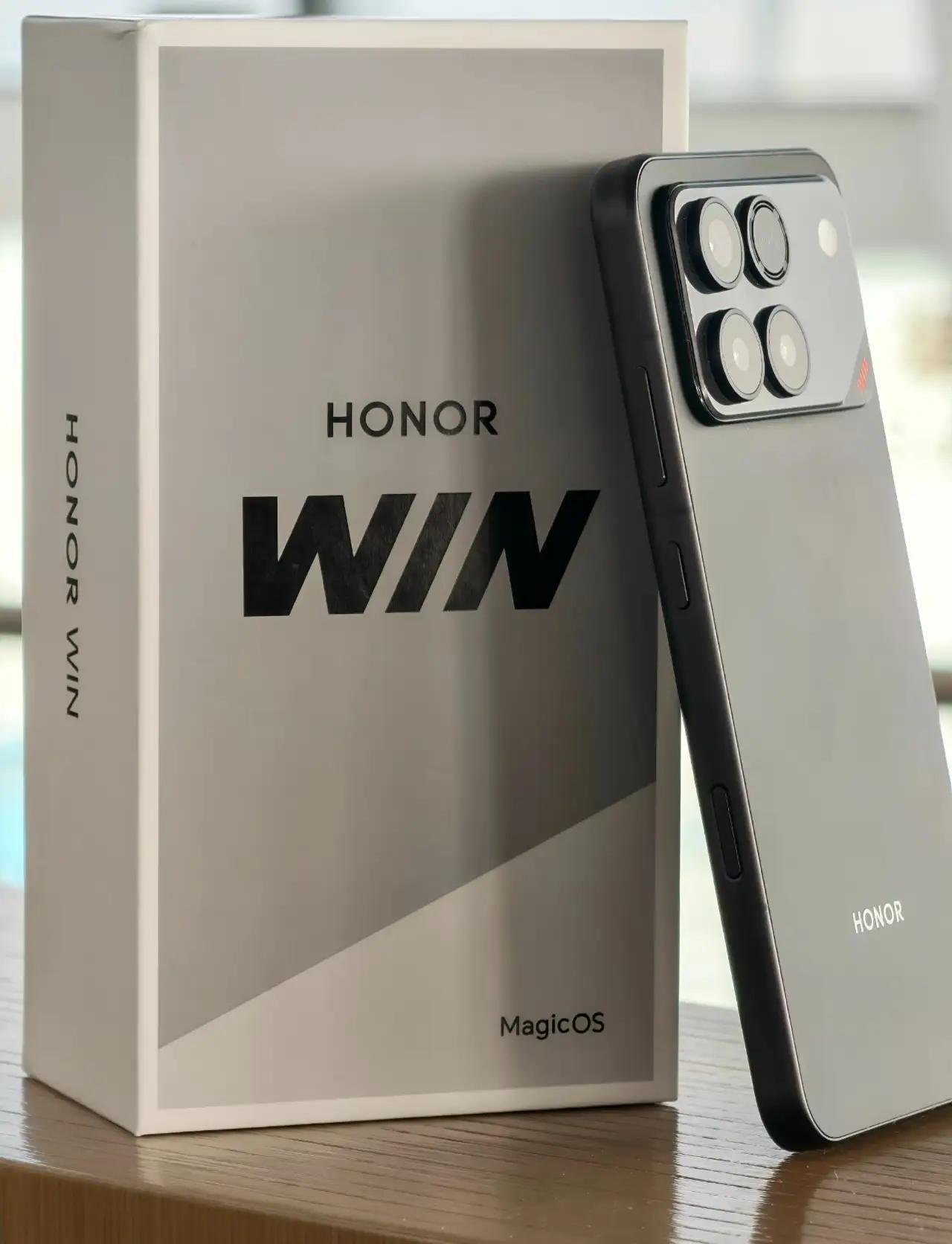 荣耀WIN新机实拍图直屏机最靓的仔，太有质感了。