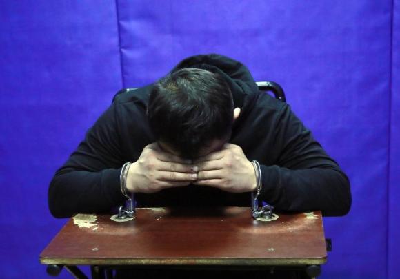 又曝光2起间谍！中国军事基地被接连攻击，大量国家机密已遭泄露先说那起军工企业