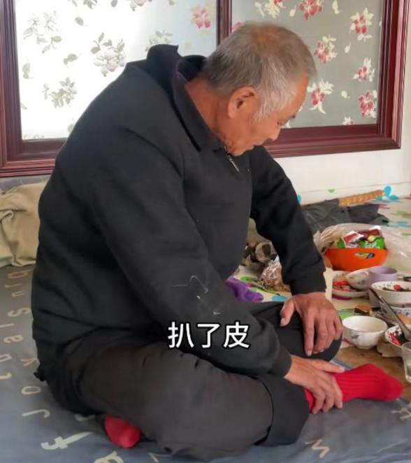 大爷吃掉邻居爱犬，凌晨杀狗被抓包，嘴硬称捡的死狗，老太崩溃了！网友评论：这么大