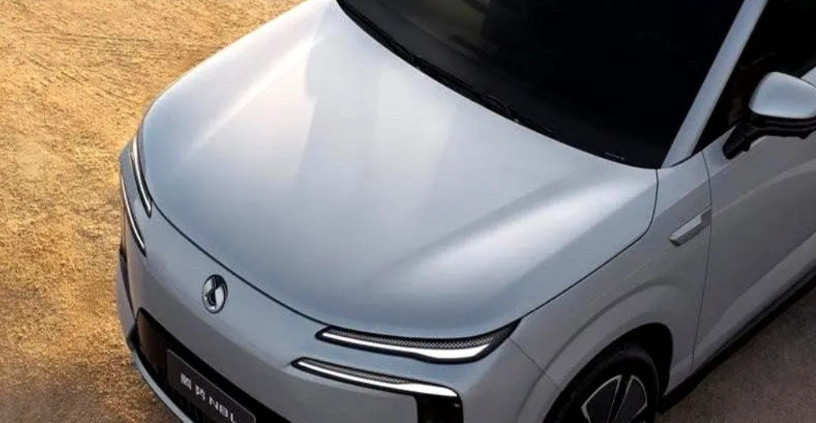 腾势的大六座家用SUV「N8L」小剧透来了：这次最让人心动的还是价格！