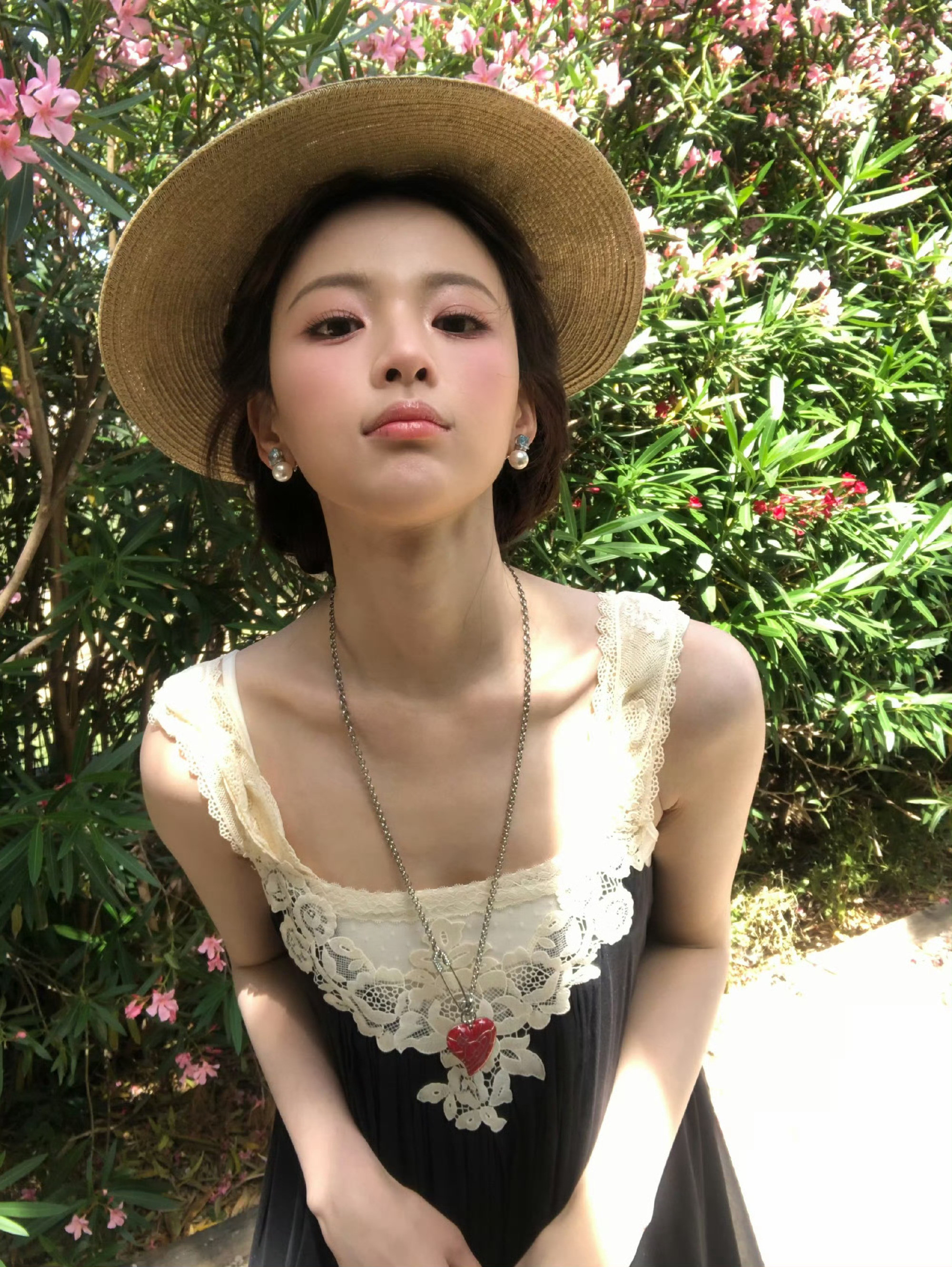 杨超越的出片率100%头像嘛随手就出了